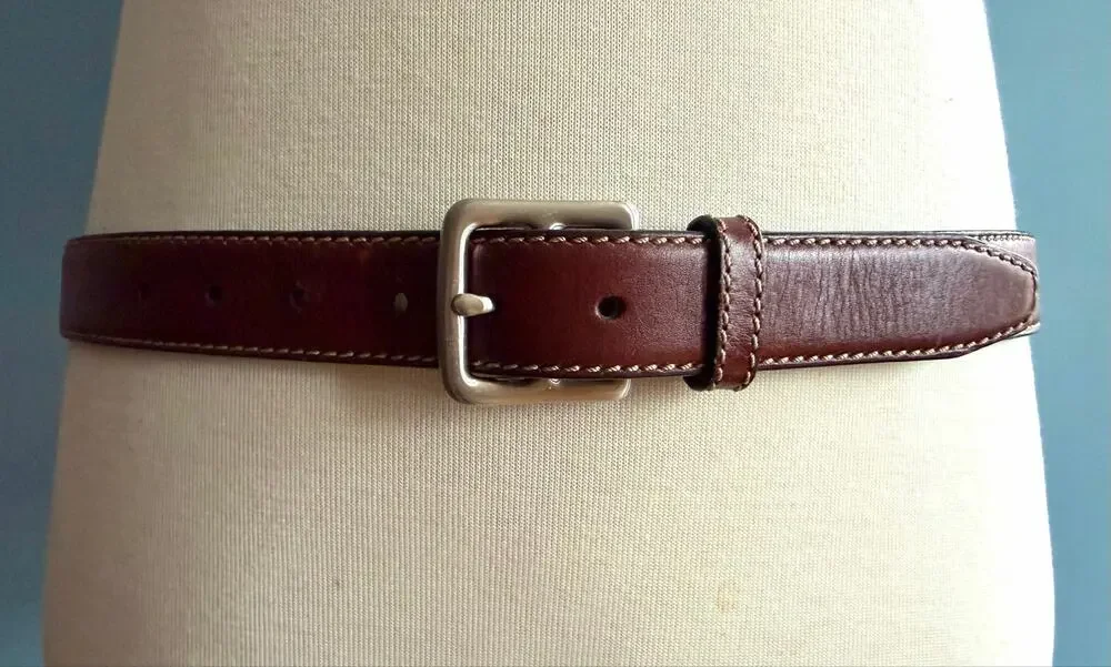 Distressed Brown Leather Belt w/Stitch Accent Mens sz L.